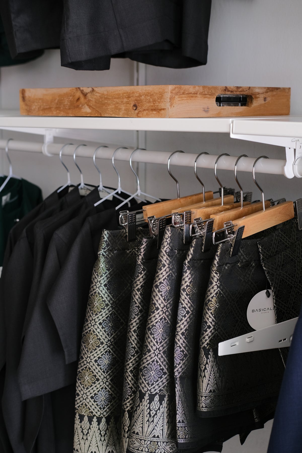 Brocade Kids in Trellis Black